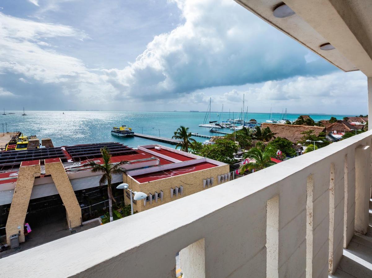 Hotel D Gomar Isla Mujeres Exteriör bild